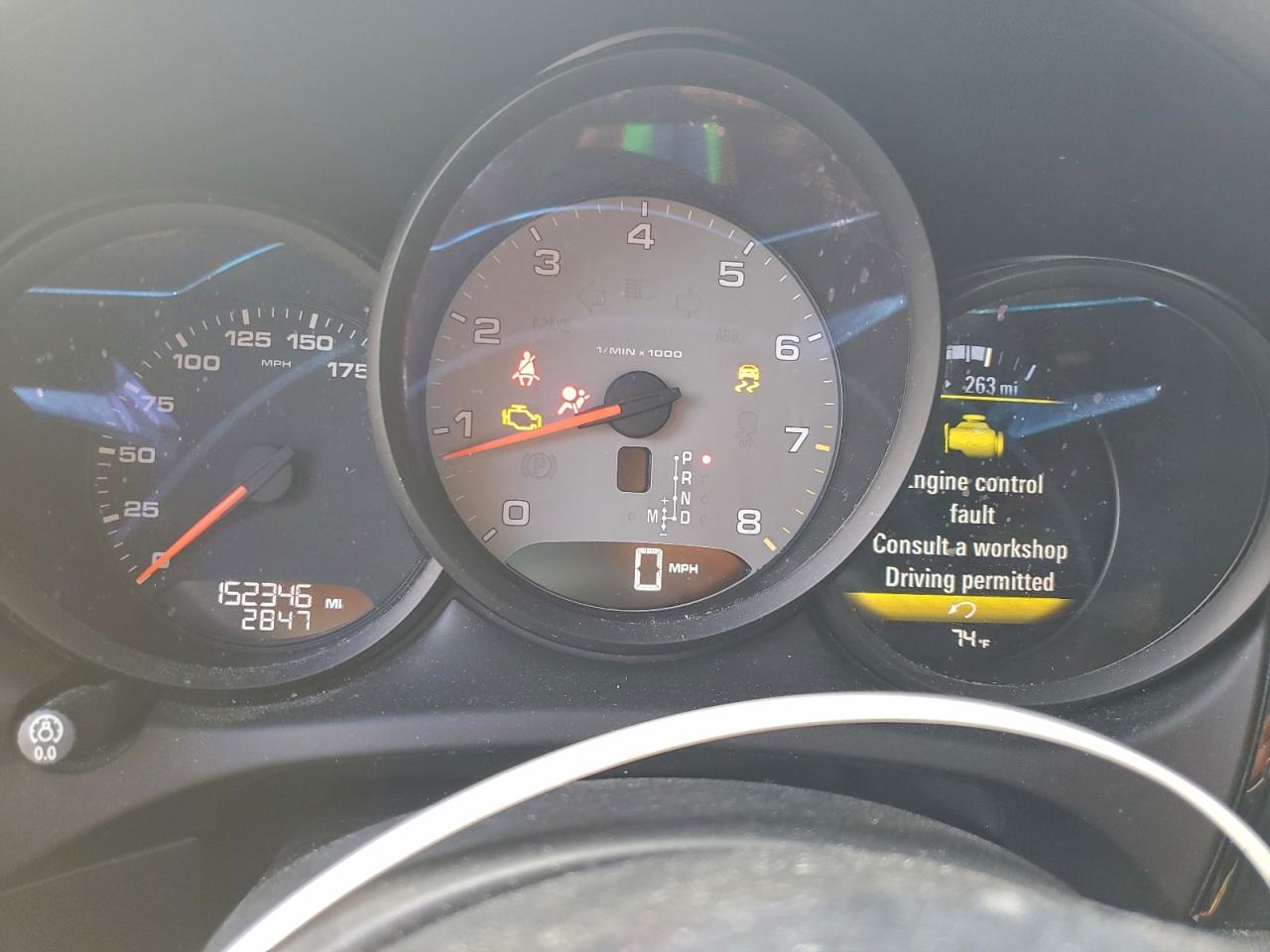 2016 Porsche Macan S VIN: WP1AB2A58GLB47873 Lot: 93866095