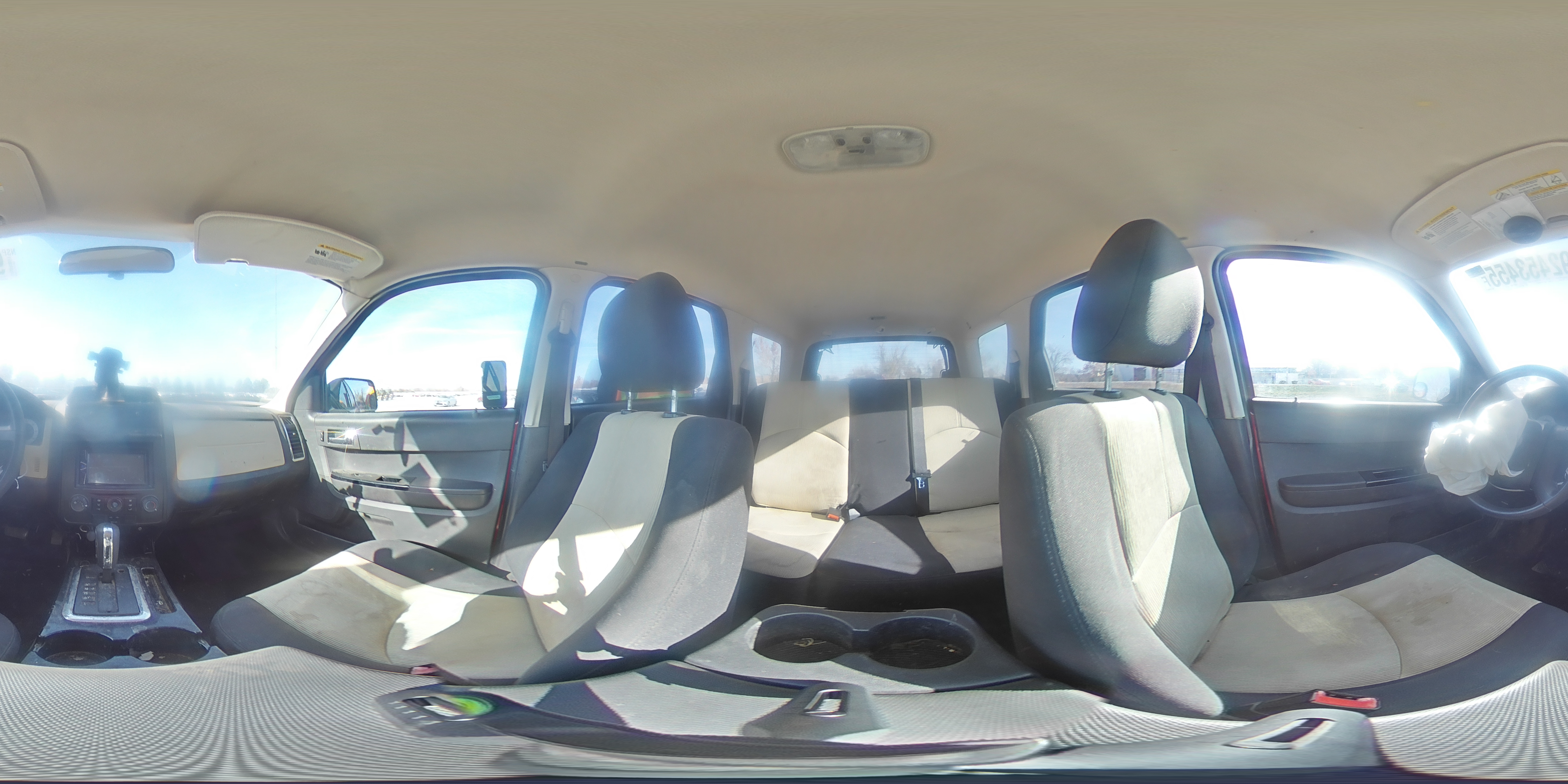 2008 Mazda Tribute I VIN: 4F2CZ02Z28KM01970 Lot: 92453455