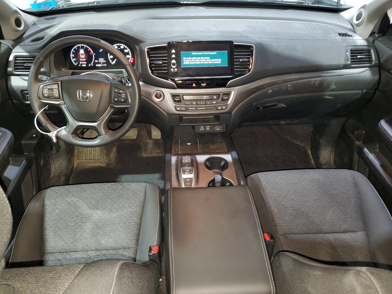 2025 Honda Ridgeline Sport VIN: 5FPYK3F10SB010800 Lot: 92641455