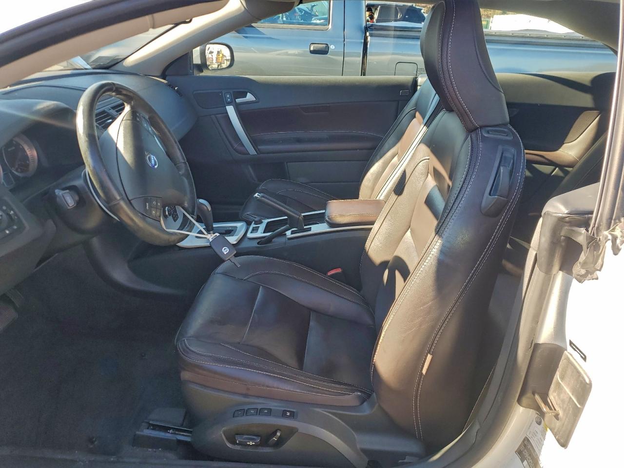 2013 Volvo C70 T5 VIN: YV1672MC0DJ140579 Lot: 93542735