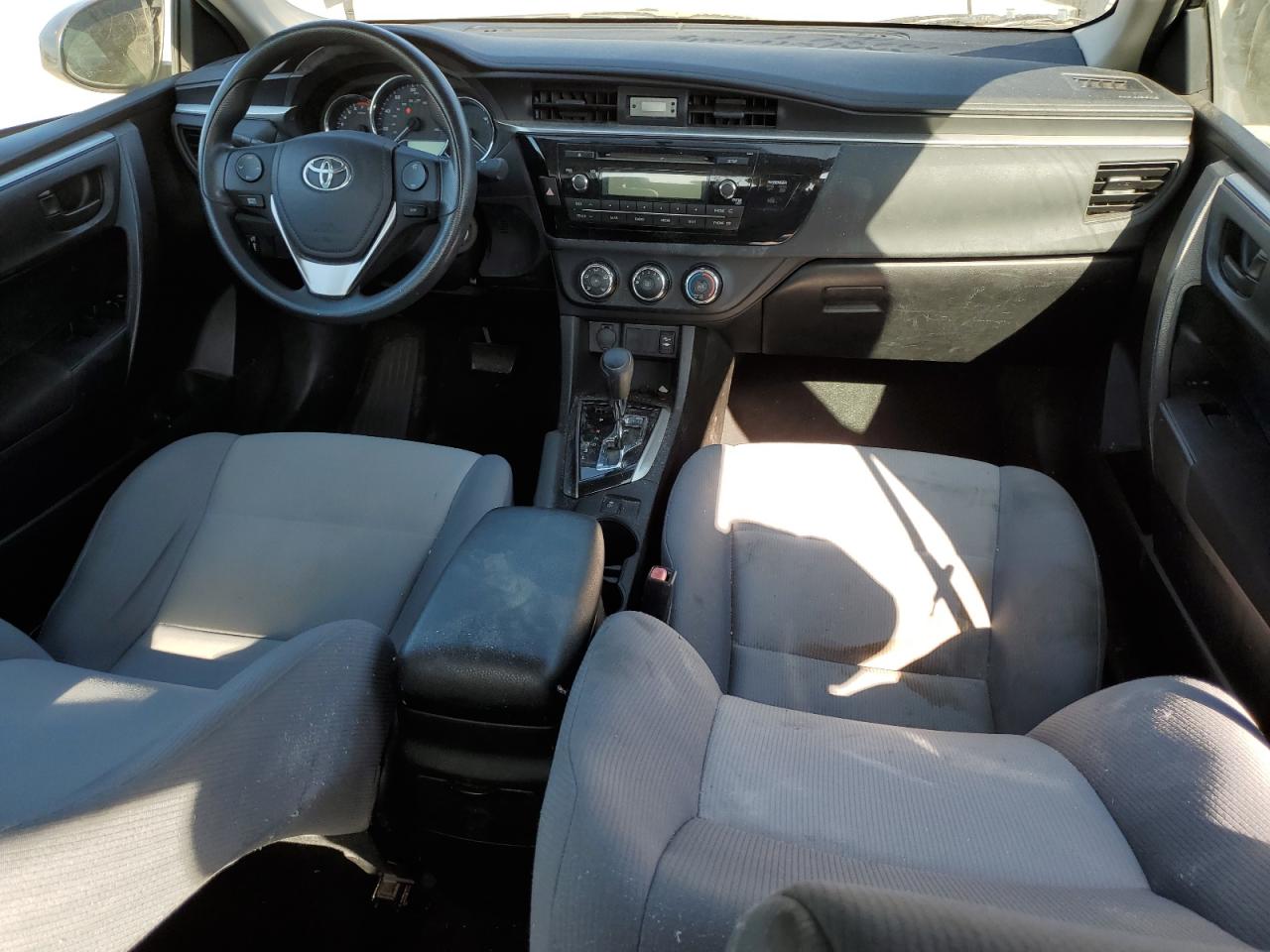 2015 Toyota Corolla L VIN: 5YFBURHE0FP192827 Lot: 91600675