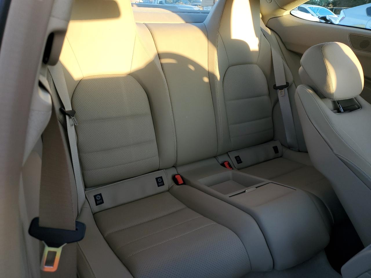 2014 Mercedes-Benz C 250 VIN: WDDGJ4HB9EG201330 Lot: 91829935