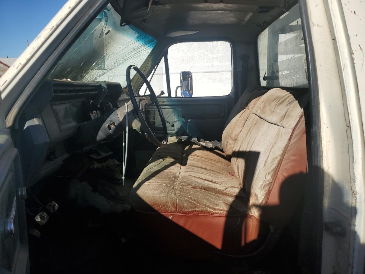 1986 Ford F350 VIN: 1FDJF37H5GNA82901 Lot: 91040535