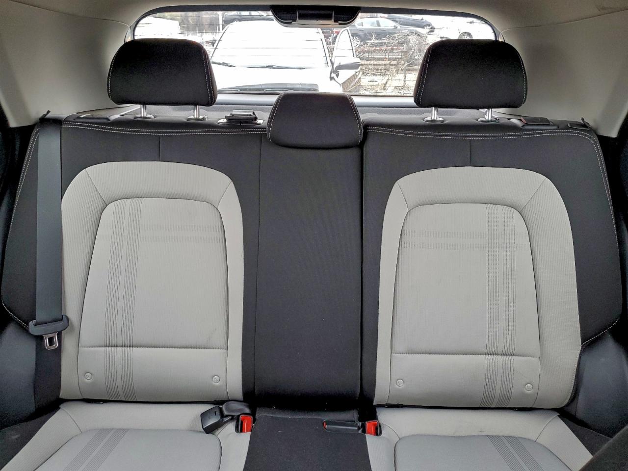 2023 Hyundai Venue Sel VIN: KMHRC8A37PU217453 Lot: 94115475