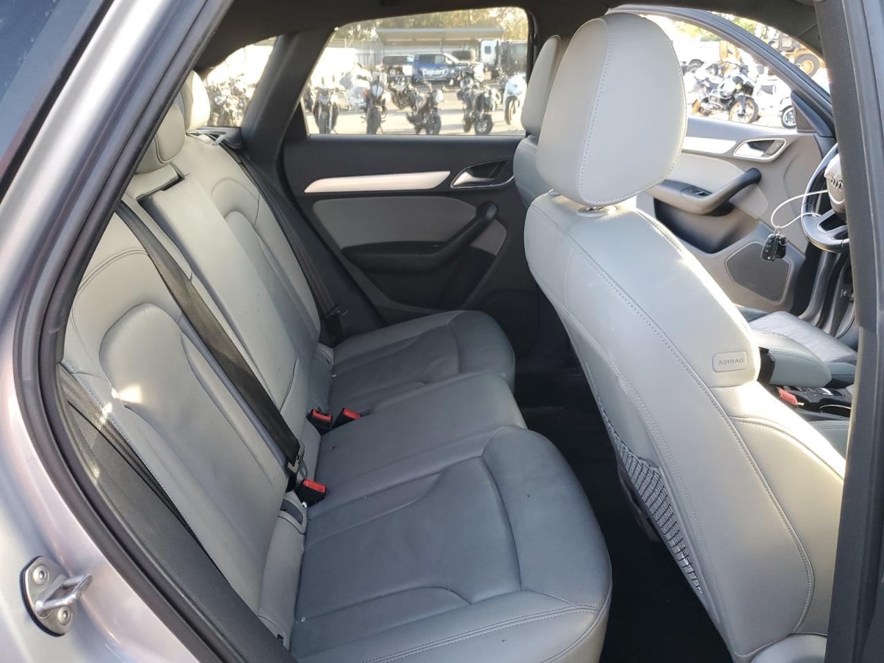 2016 Audi Q3 Premium Plus VIN: WA1EFCFS2GR002332 Lot: 92473685