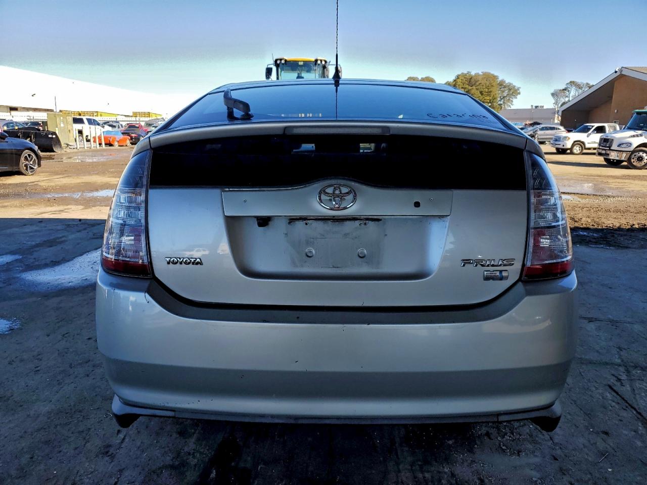 2004 Toyota Prius VIN: JTDKB20U540078975 Lot: 94121365