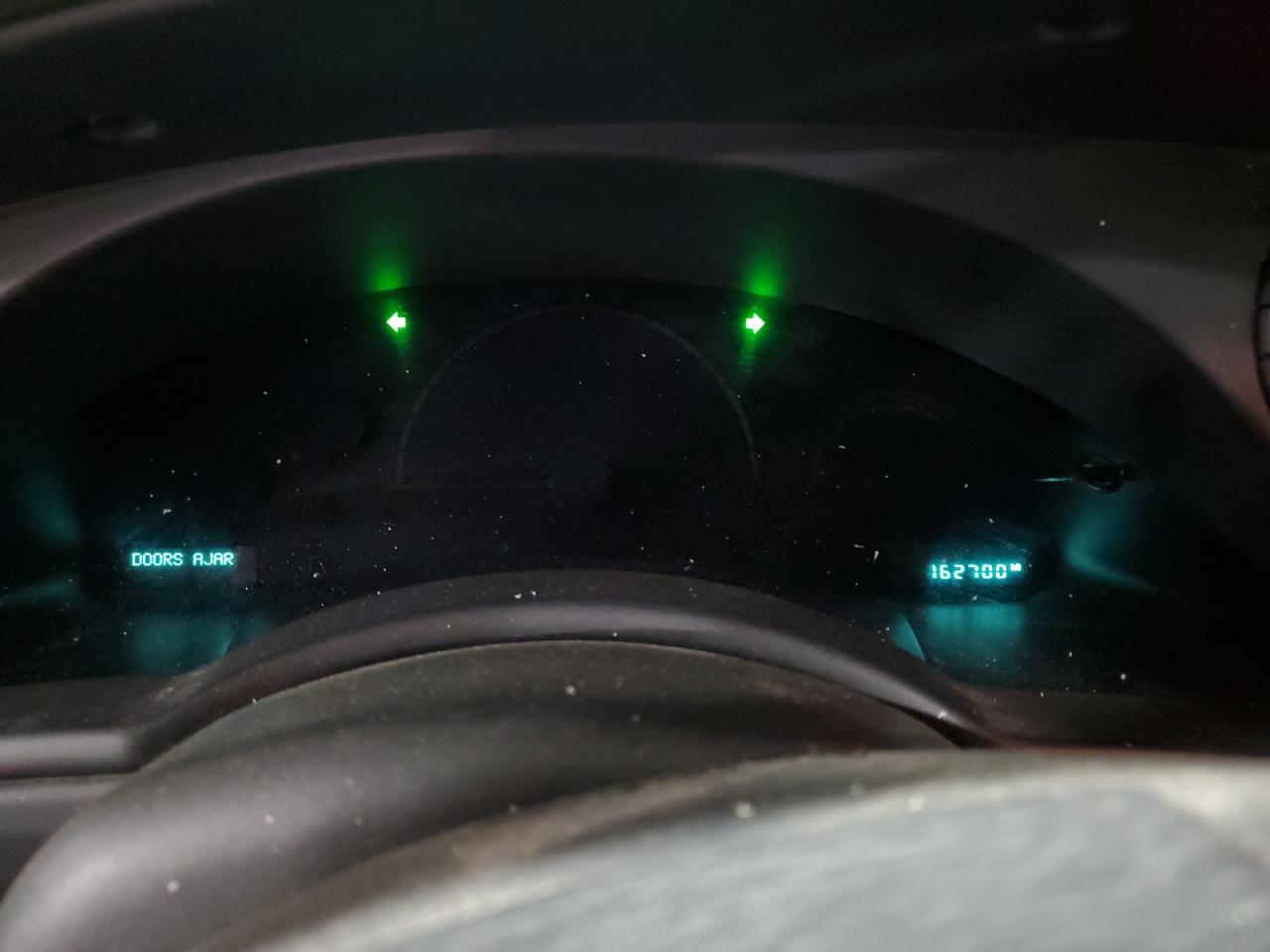 2004 Chrysler Pacifica VIN: 2C8GM68434R360984 Lot: 92987735