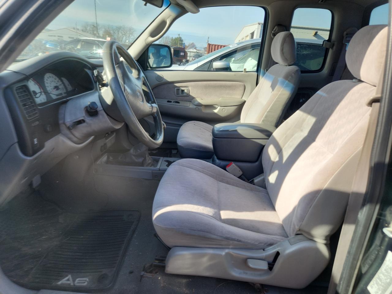 2001 Toyota Tacoma Xtracab VIN: 5TEWN72N11Z835510 Lot: 92598565