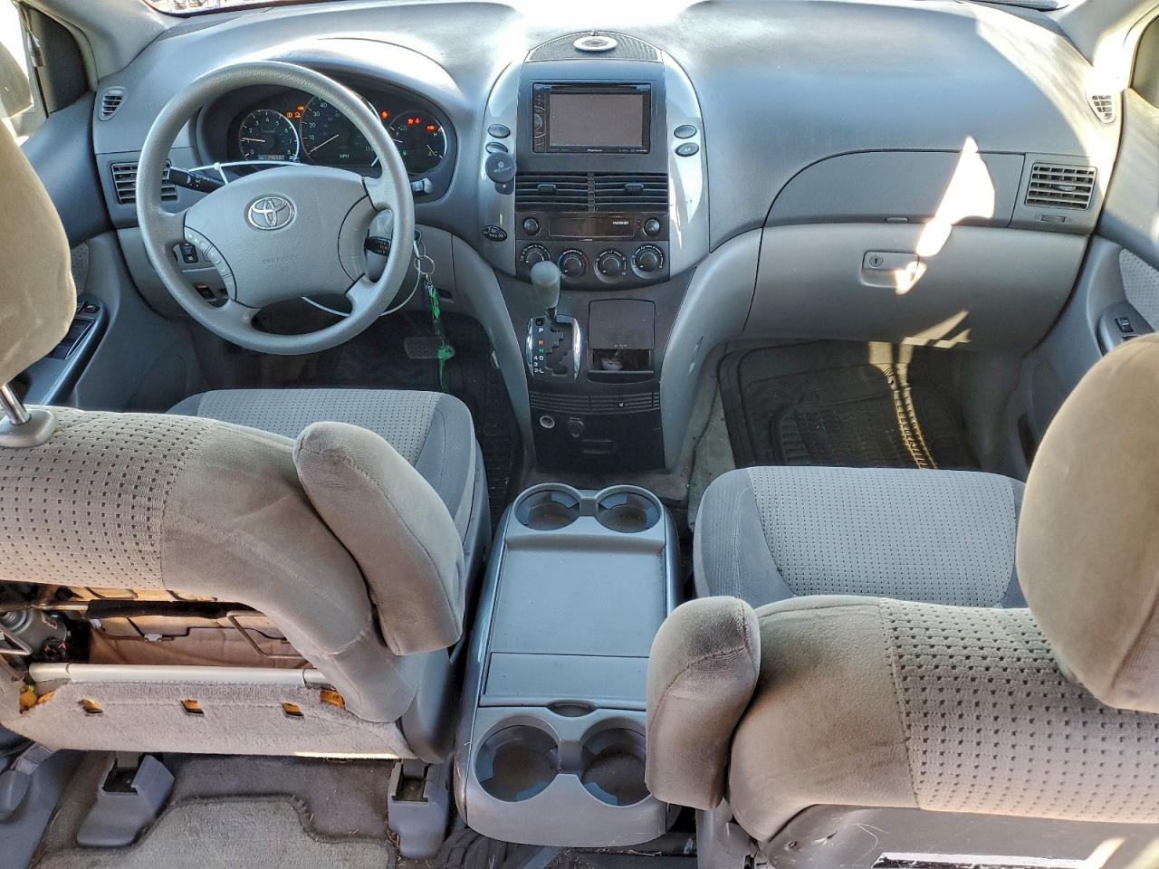 2008 Toyota Sienna Ce VIN: 5TDZK23C08S178356 Lot: 93739355