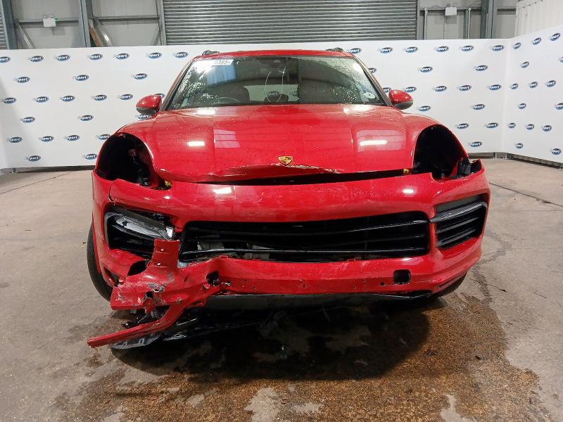 2021 PORSCHE CAYENNE 5DR TIPTRONIC S