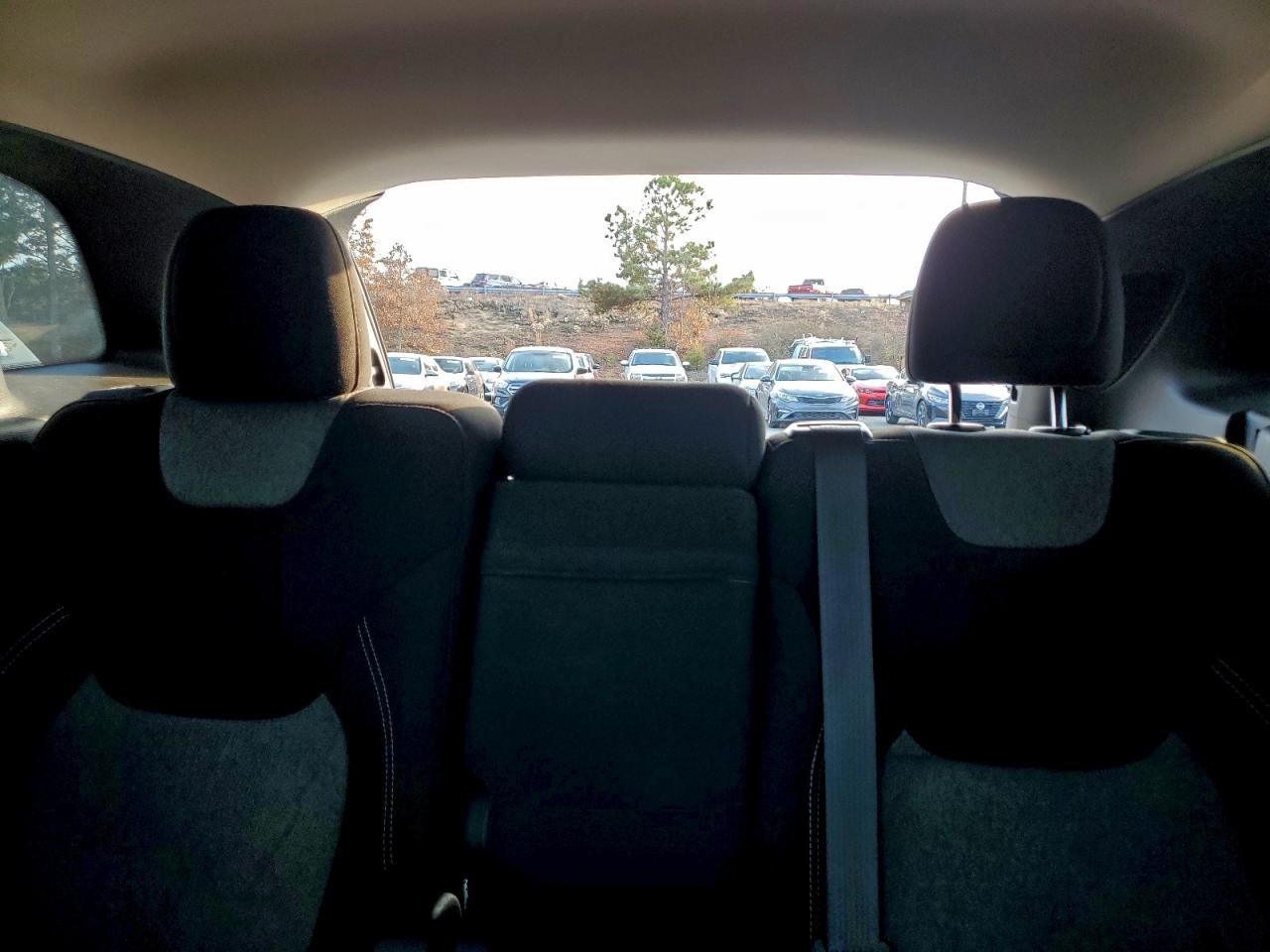 2017 Jeep Cherokee Sport VIN: 1C4PJLAB2HW607281 Lot: 93921775