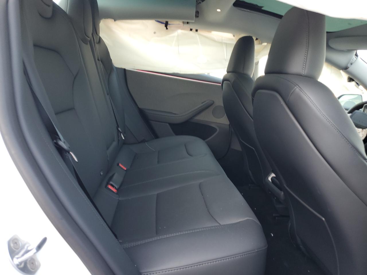 2025 Tesla Model 3 VIN: 5YJ3E1EA2SF064373 Lot: 93341075