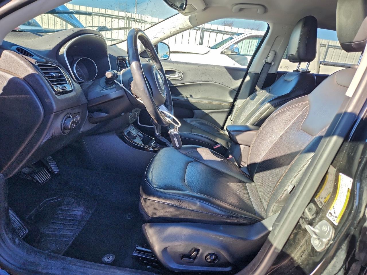 2018 Jeep Compass Limited VIN: 3C4NJDCB9JT267004 Lot: 93659785