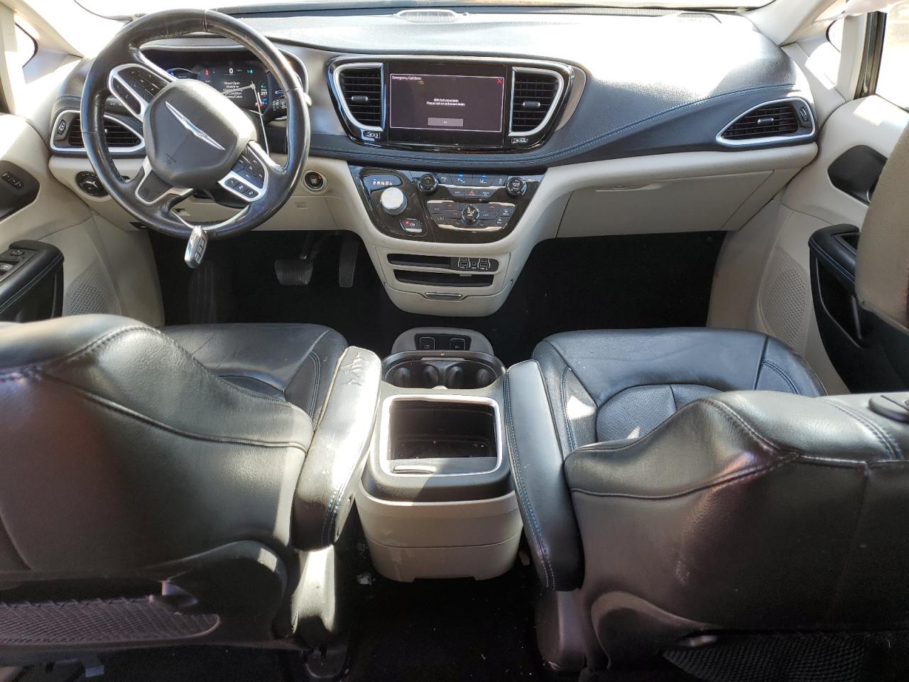 2021 Chrysler Pacifica Hybrid Touring L VIN: 2C4RC1L75MR594531 Lot: 92870795