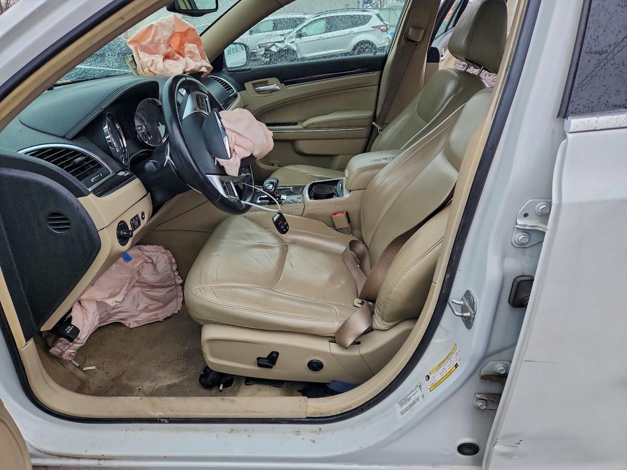 2013 Chrysler 300 VIN: 2C3CCARG3DH685577 Lot: 93418115