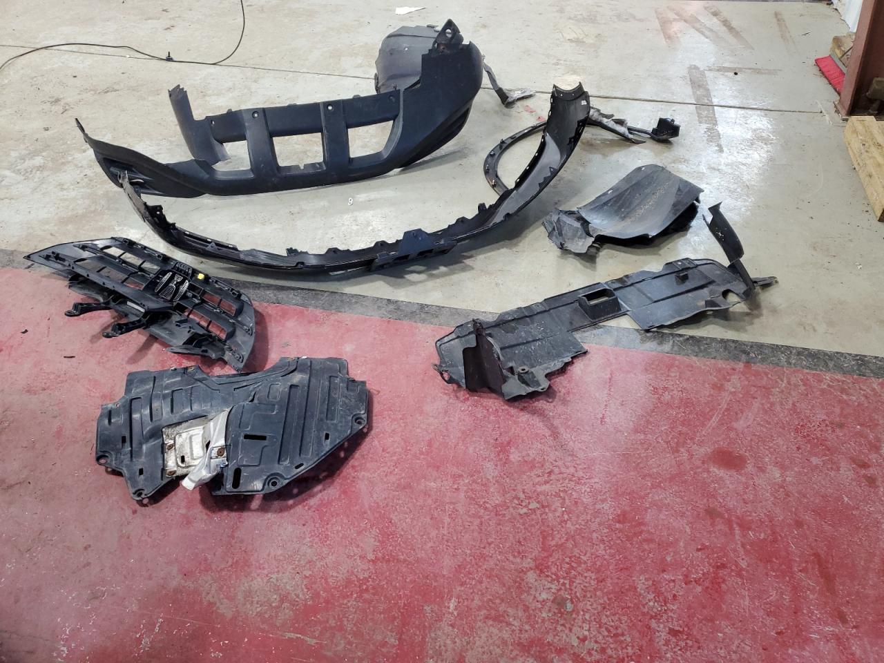 2014 Honda Cr-V Lx VIN: 2HKRM4H31EH715672 Lot: 90987695