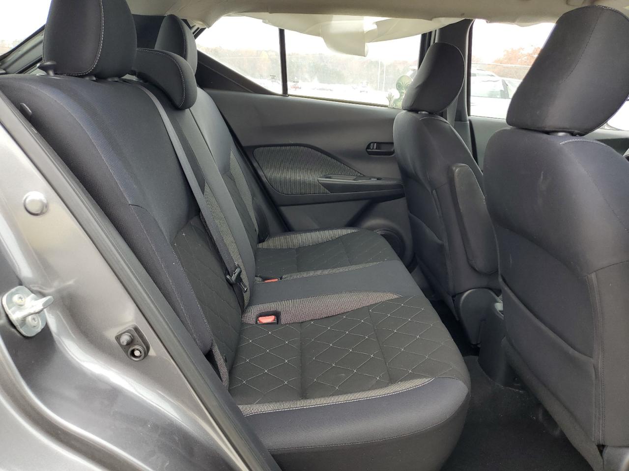 2018 Nissan Kicks S VIN: 3N1CP5CU2JL530658 Lot: 93436335