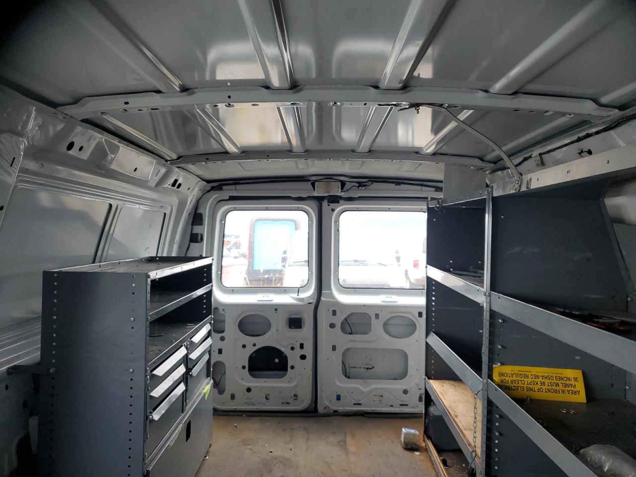 2008 Ford Econoline 350 Utility / Service Van VIN: 1FTSE34L48DB33638 Lot: 90423125