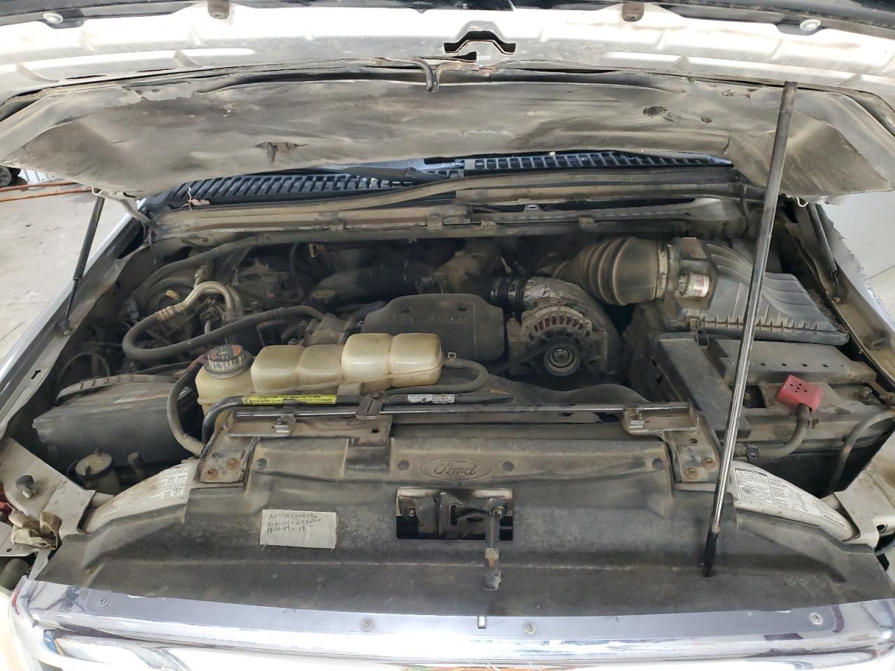 2001 Ford F250 Super Duty VIN: 1FTNX21F81EB18348 Lot: 90230755