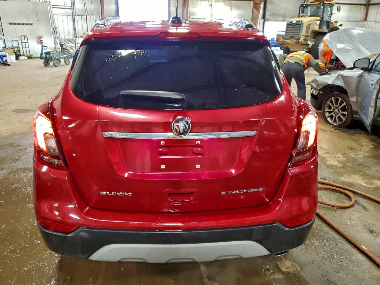 2018 Buick Encore Essence VIN: KL4CJCSB0JB556805 Lot: 94403725