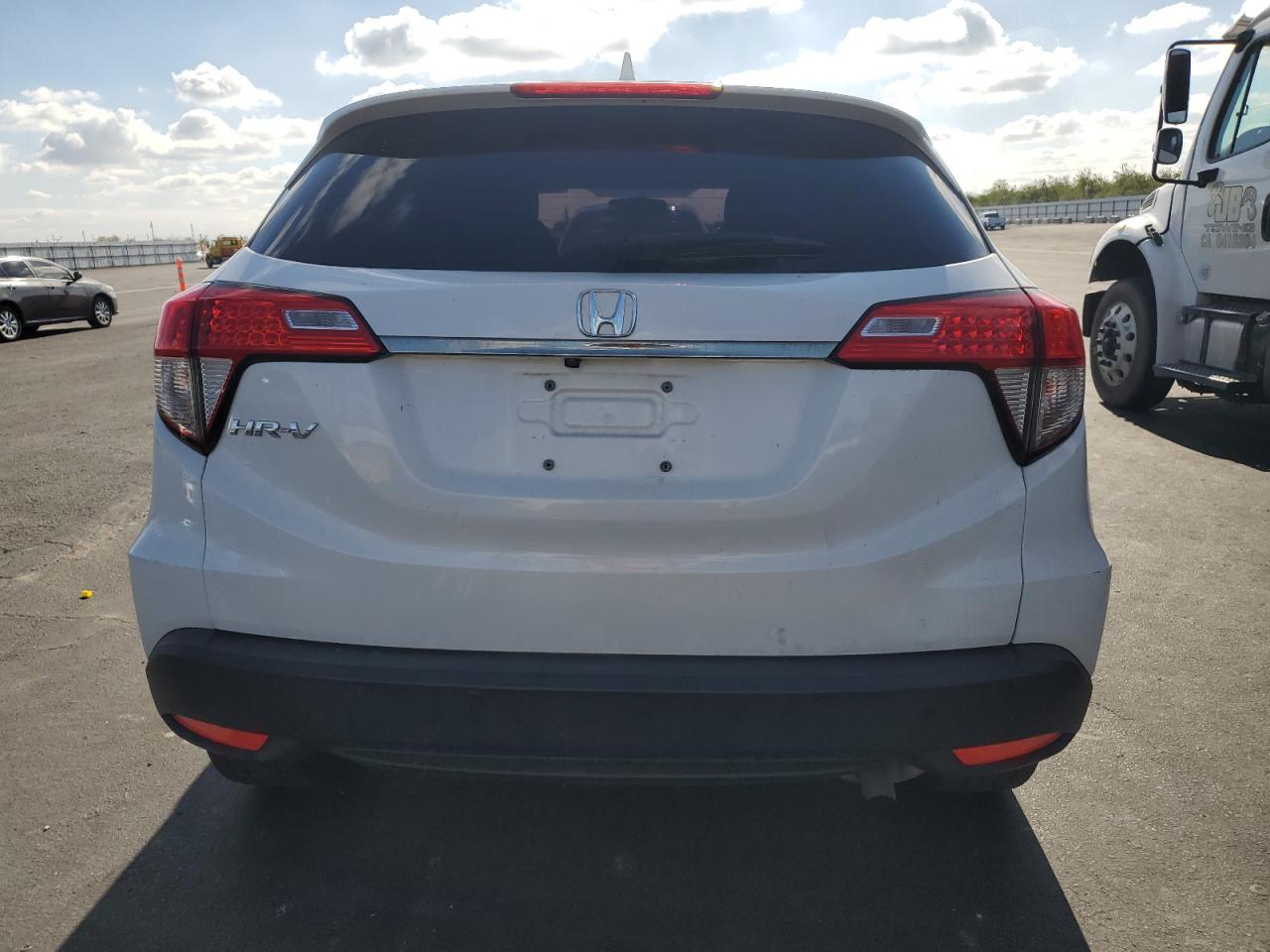 2022 Honda Hr-V Lx VIN: 3CZRU5H37NM718389 Lot: 89455115