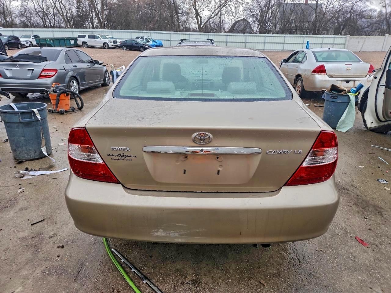 2003 Toyota Camry Le VIN: 4T1BE30K23U233982 Lot: 92951375