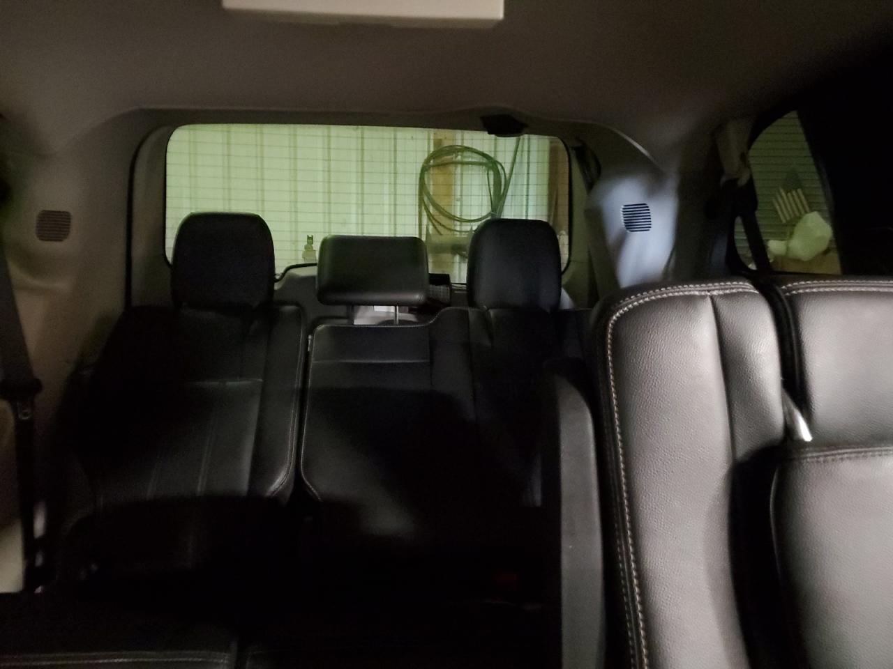 2016 Chrysler Town & Country Touring L VIN: 2C4RC1CG1GR189786 Lot: 92614795