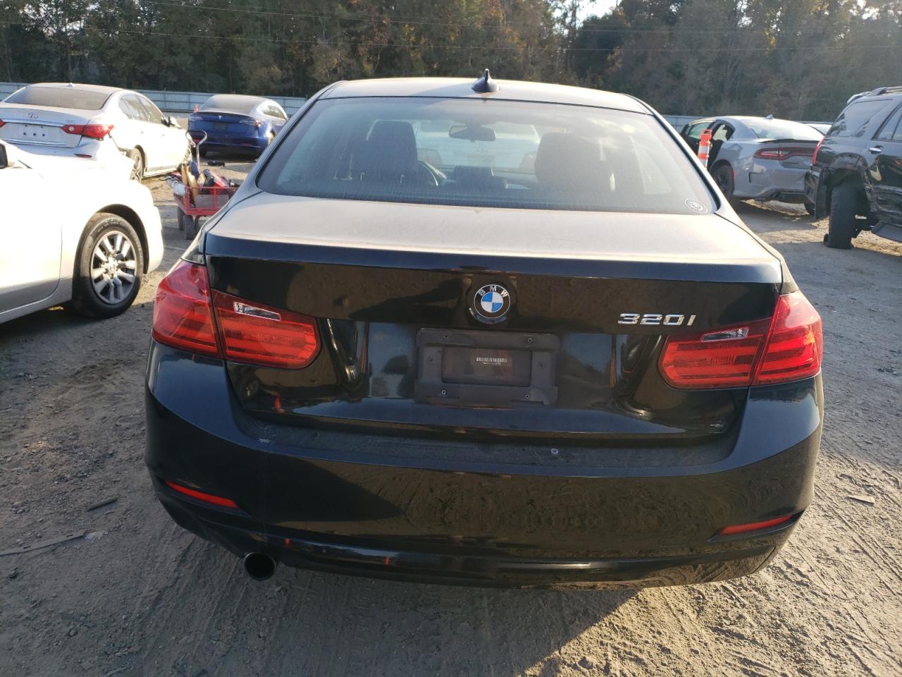 2015 BMW 320 I VIN: WBA3B1C55FK137630 Lot: 93093605