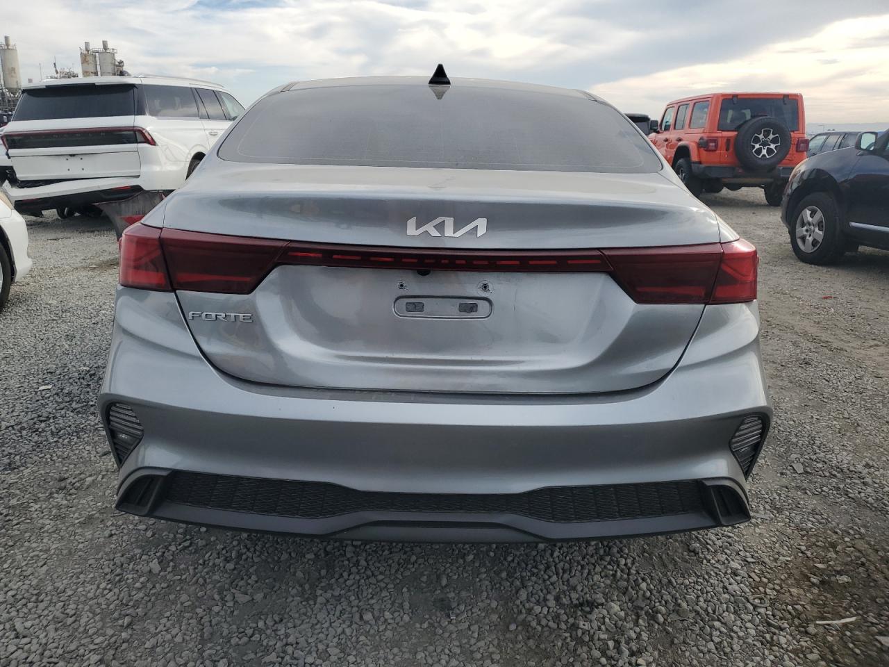 2023 Kia Forte Lx VIN: 3KPF24AD9PE595350 Lot: 91291985