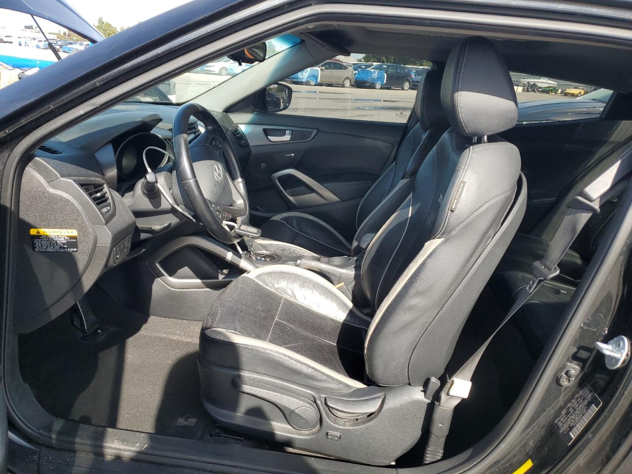 2015 Hyundai Veloster Turbo VIN: KMHTC6AE6FU225201 Lot: 92360735