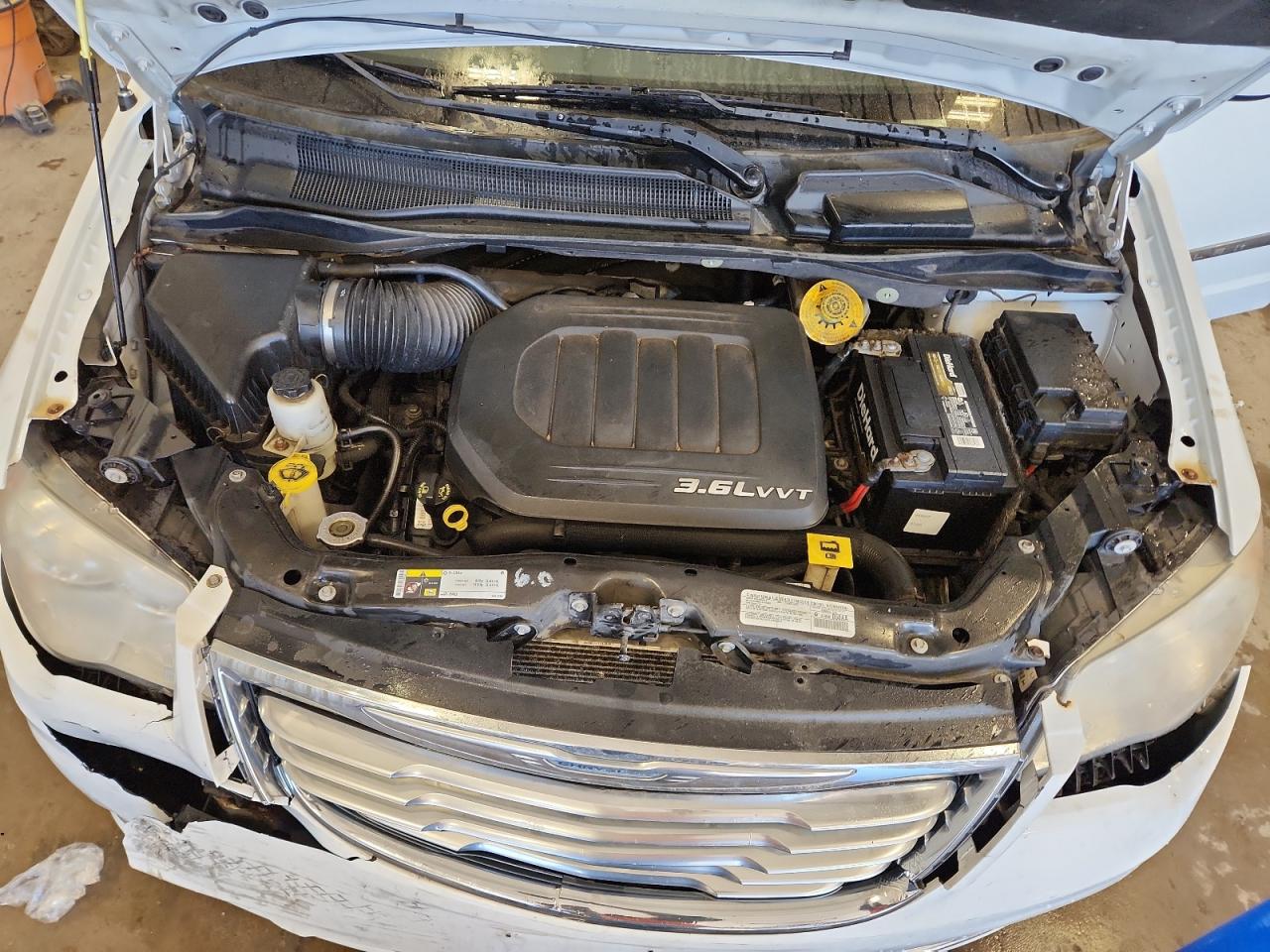 2014 Chrysler Town & Country Touring VIN: 2C4RC1BG3ER386957 Lot: 90313955