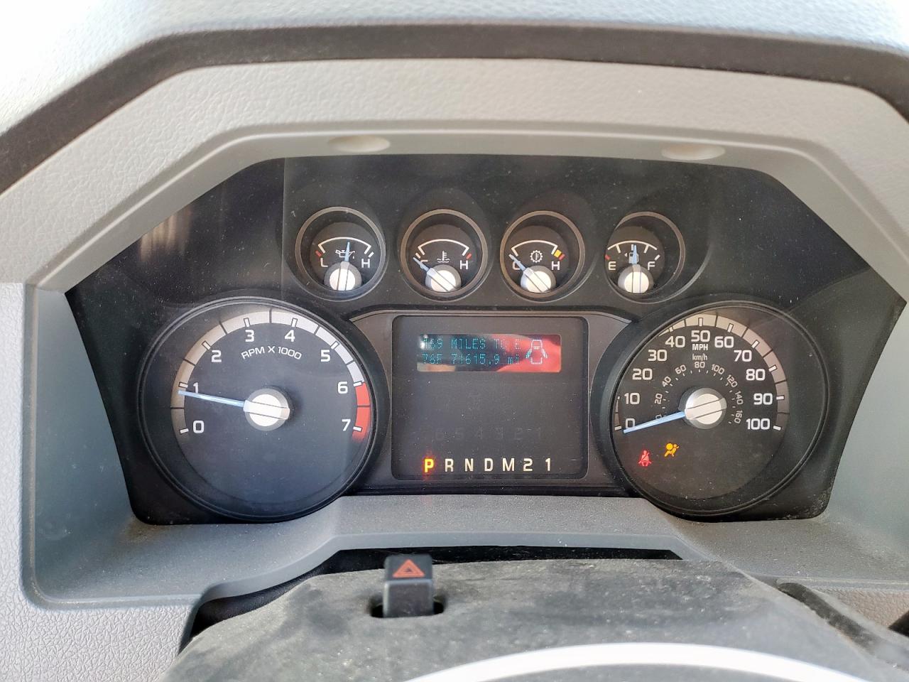 2013 Ford F350 Utility / Service Truck VIN: 1FDRF3A66DEB92524 Lot: 91797755