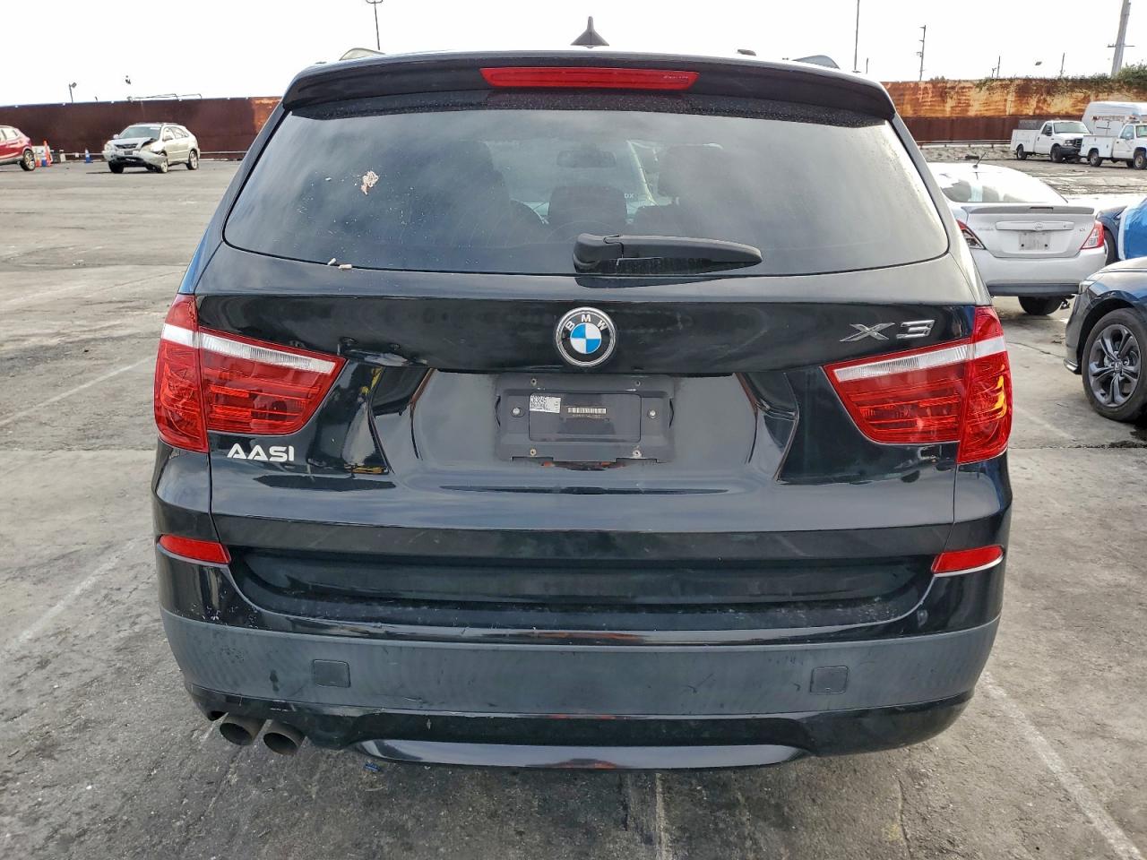 2011 BMW X3 xDrive28I VIN: 5UXWX5C56BL702527 Lot: 93933005