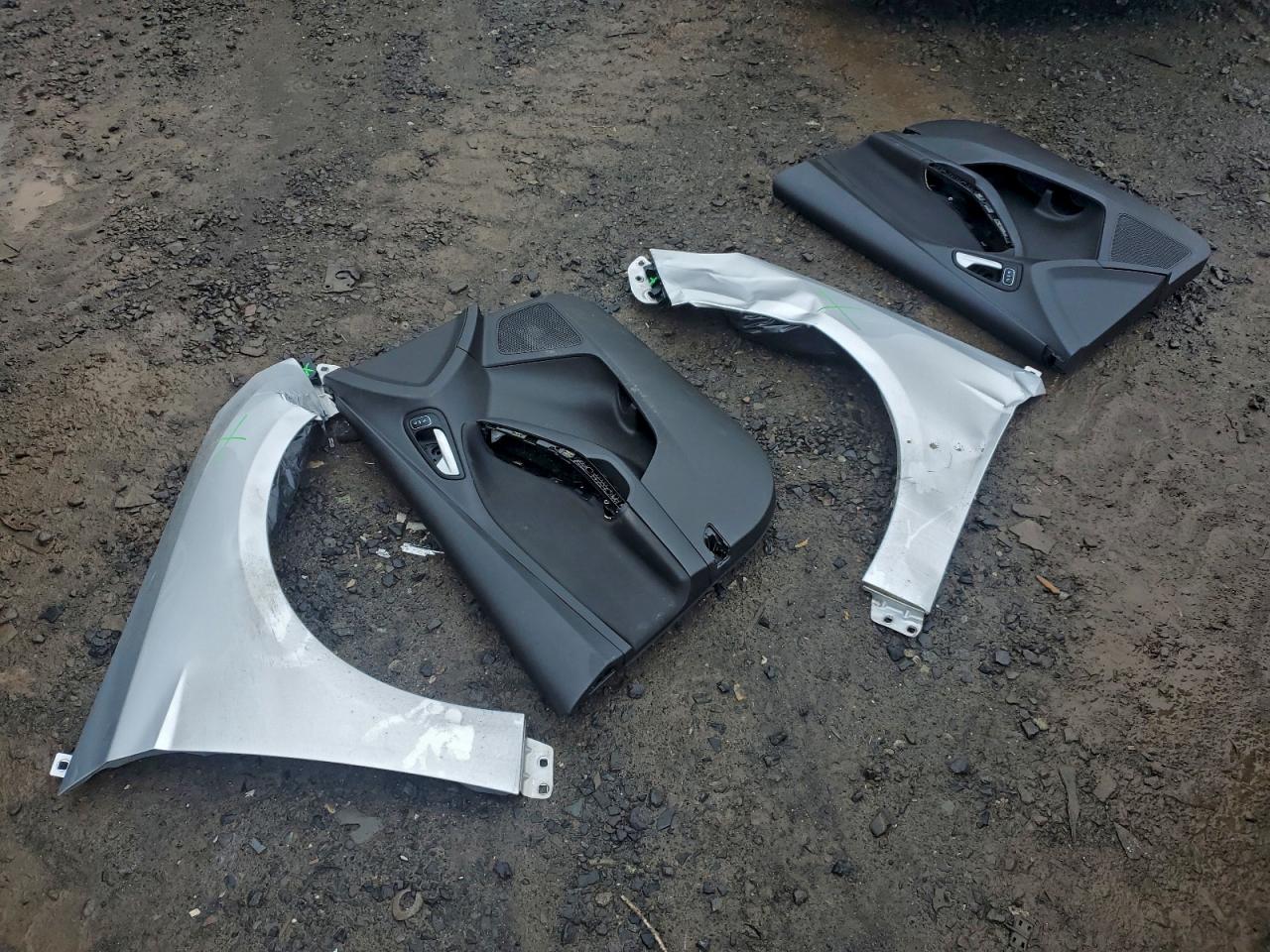 2018 Ford Focus Sel VIN: 1FADP3H24JL208392 Lot: 94478665