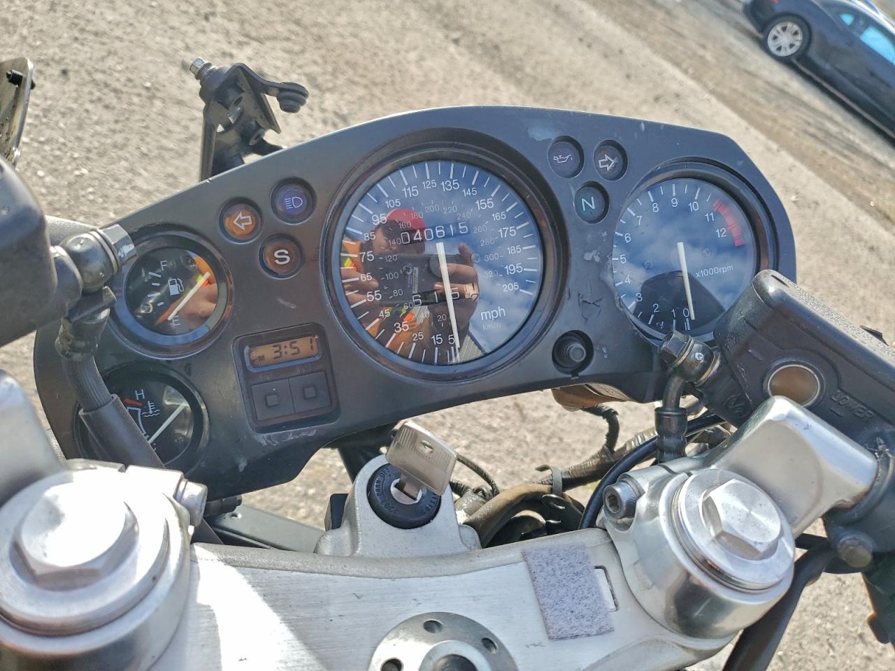 1998 Honda Cbr1100 Xx VIN: JH2SC3506WM101000 Lot: 92507465