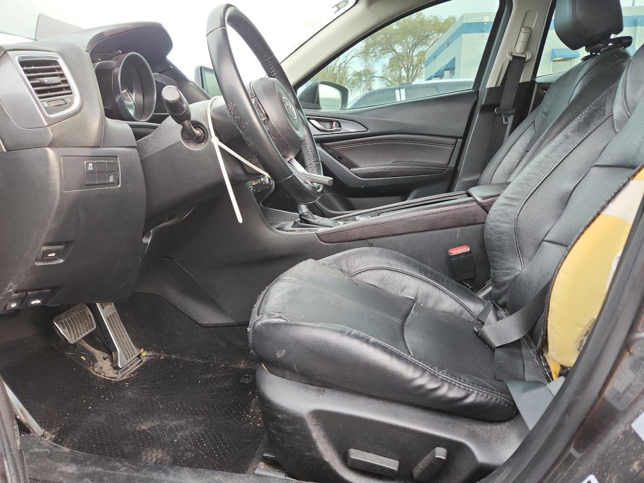 2018 Mazda 3 Grand Touring VIN: 3MZBN1W39JM215227 Lot: 93301985