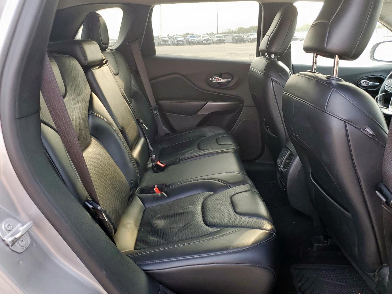 2019 Jeep Cherokee Limited VIN: 1C4PJLDB2KD419360 Lot: 93641535