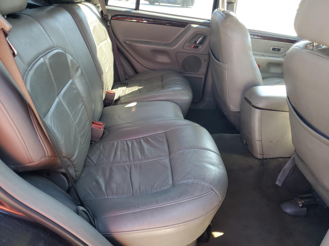 2002 Jeep Grand Cherokee Limited VIN: 1J4GW58S32C320103 Lot: 91130025