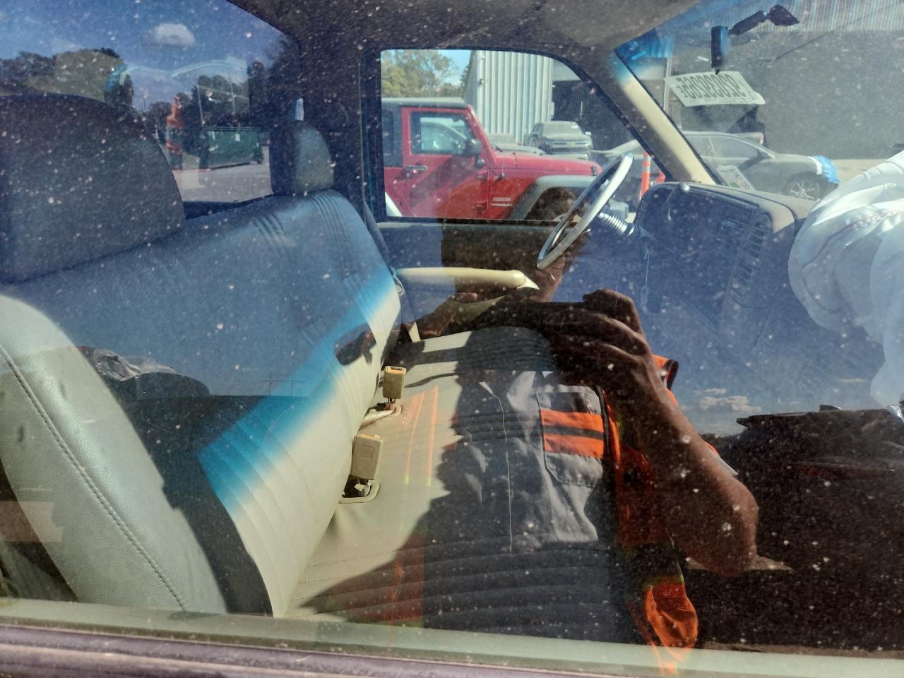 1997 Chevrolet Gmt-400 C1500 VIN: 1GCEC14W7VZ235290 Lot: 92039265