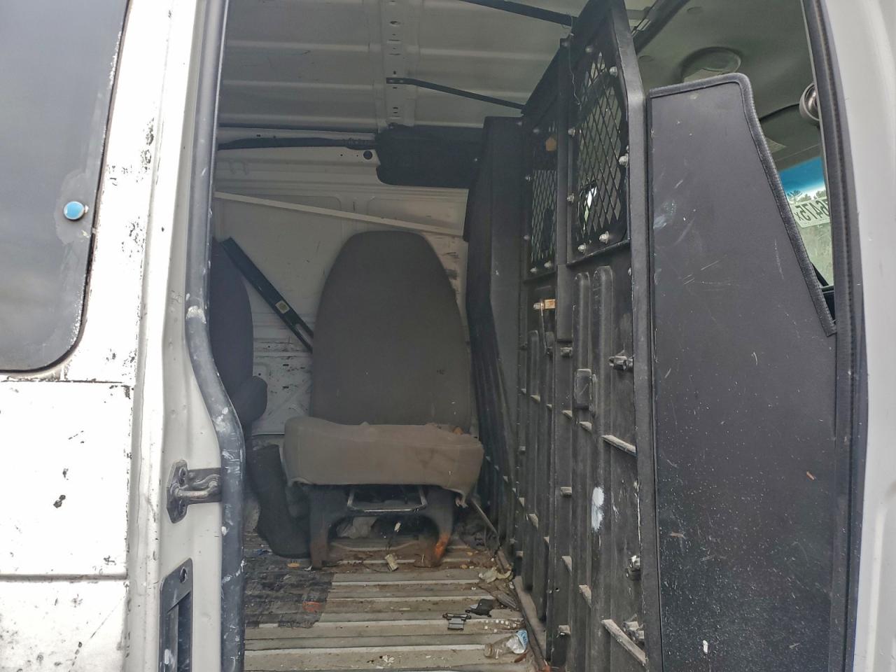 2008 Ford Econoline E250 Van VIN: 1FTNE24L08DA87071 Lot: 93676475