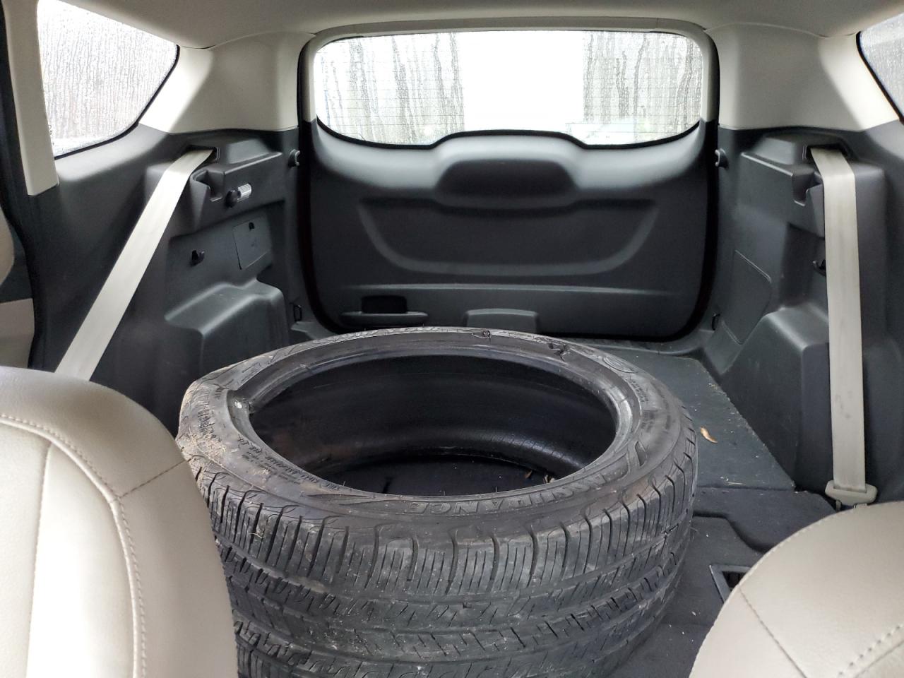 2014 Ford Escape Titanium VIN: 1FMCU9J98EUE49392 Lot: 93442625