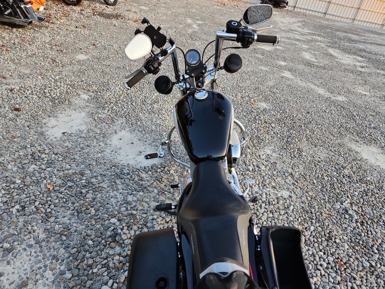 2011 Harley-Davidson Xl883 L VIN: 1HD4CR214BC445022 Lot: 93255355