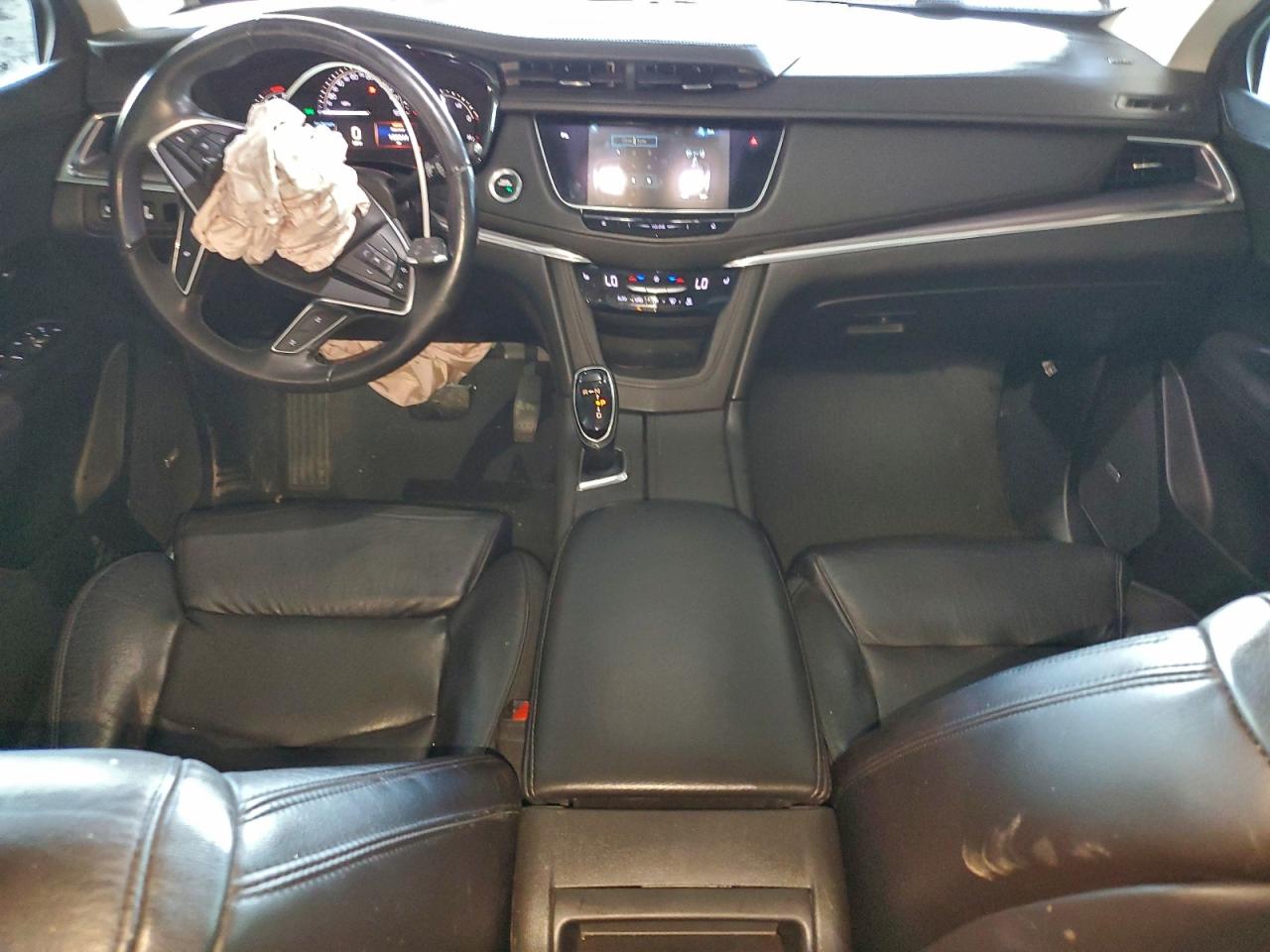 2017 Cadillac Xt5 Luxury VIN: 1GYKNBRS7HZ319844 Lot: 92947455