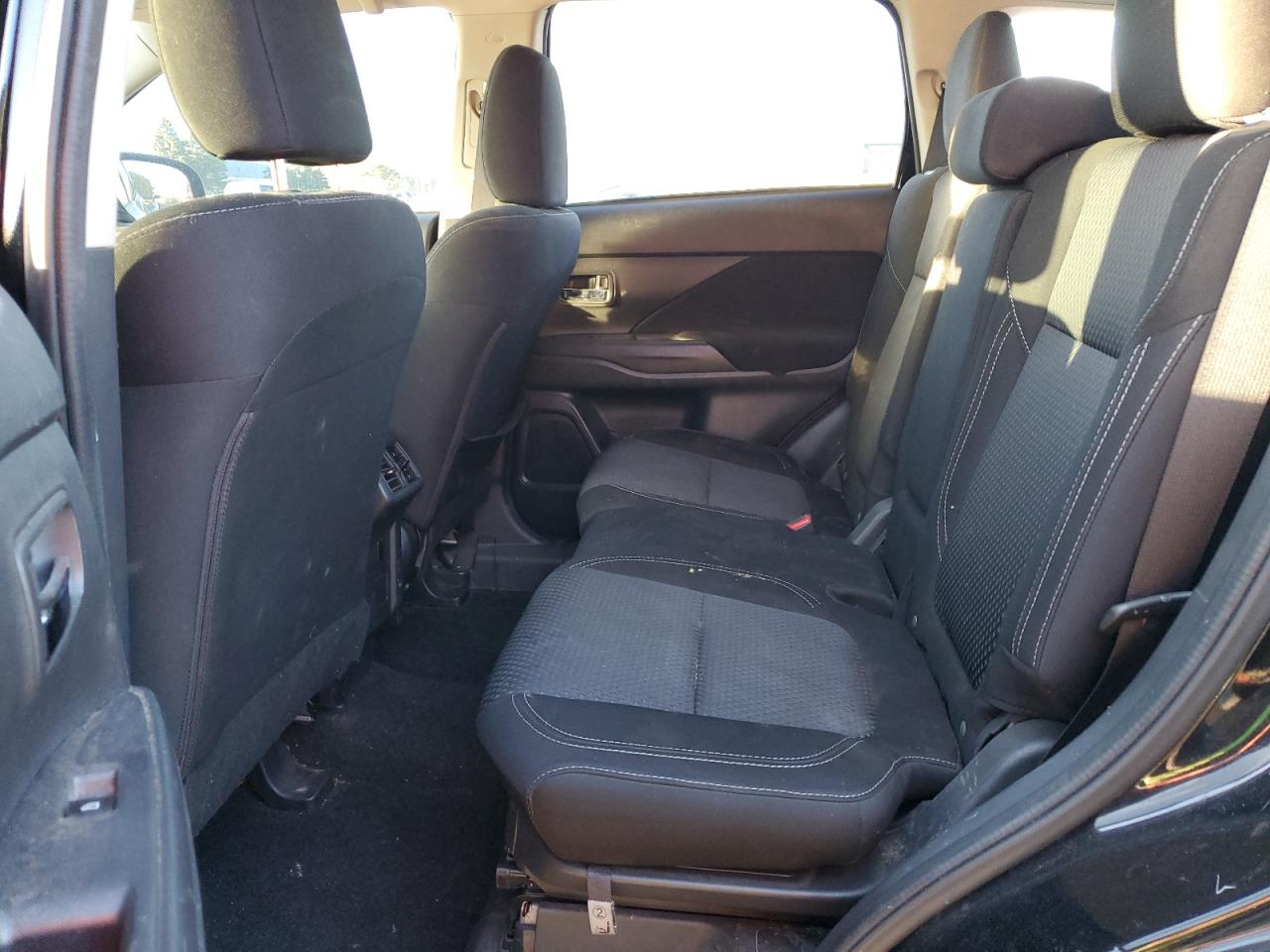 2020 Mitsubishi Outlander Es VIN: JA4AD2A38LZ034470 Lot: 89888685