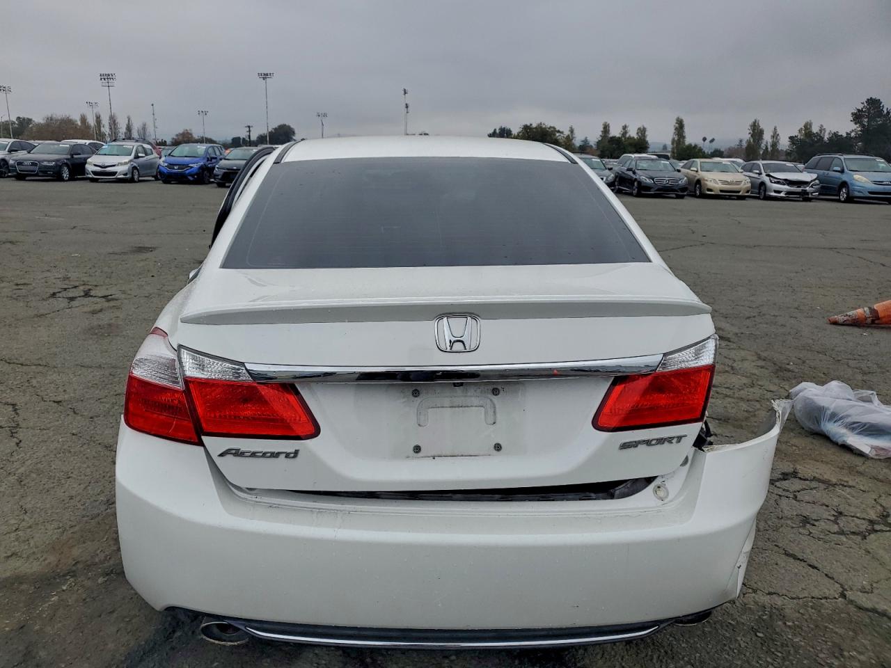 2015 Honda Accord Sport VIN: 1HGCR2F50FA253261 Lot: 94417865