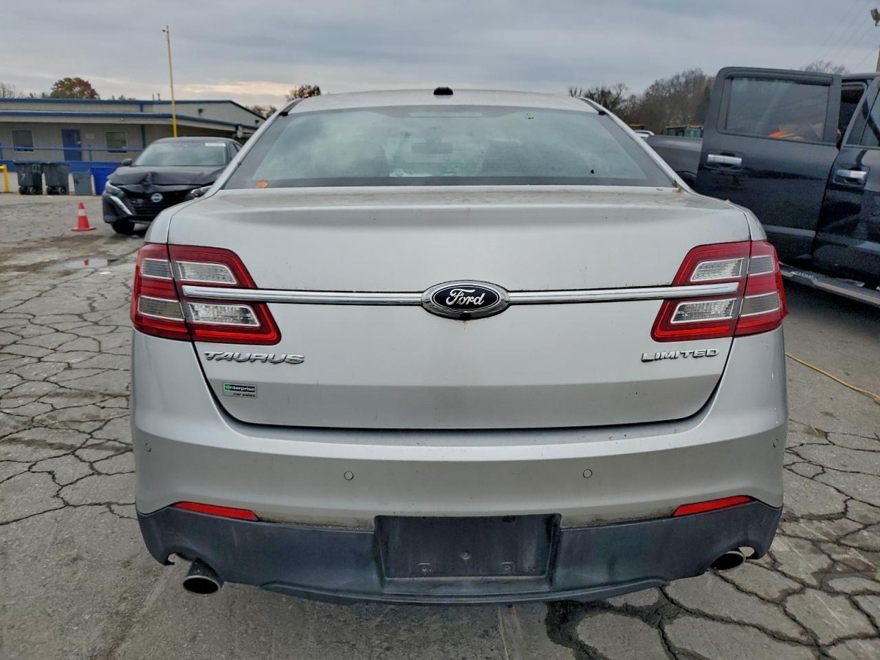 2015 Ford Taurus Limited VIN: 1FAHP2F88FG180230 Lot: 94044825