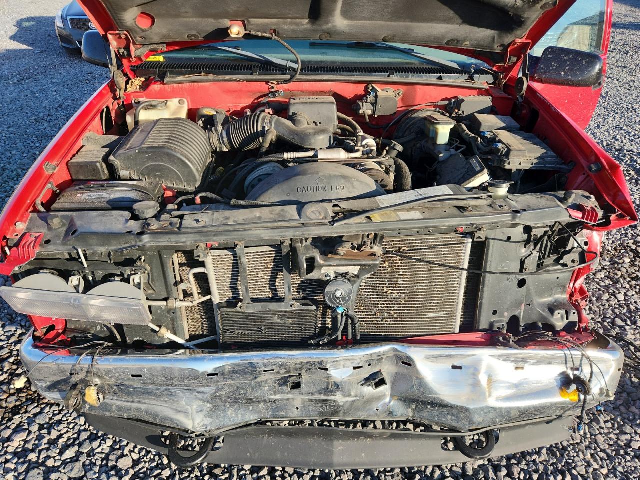 1999 GMC Yukon VIN: 1GKEK13RXXR504338 Lot: 92609515