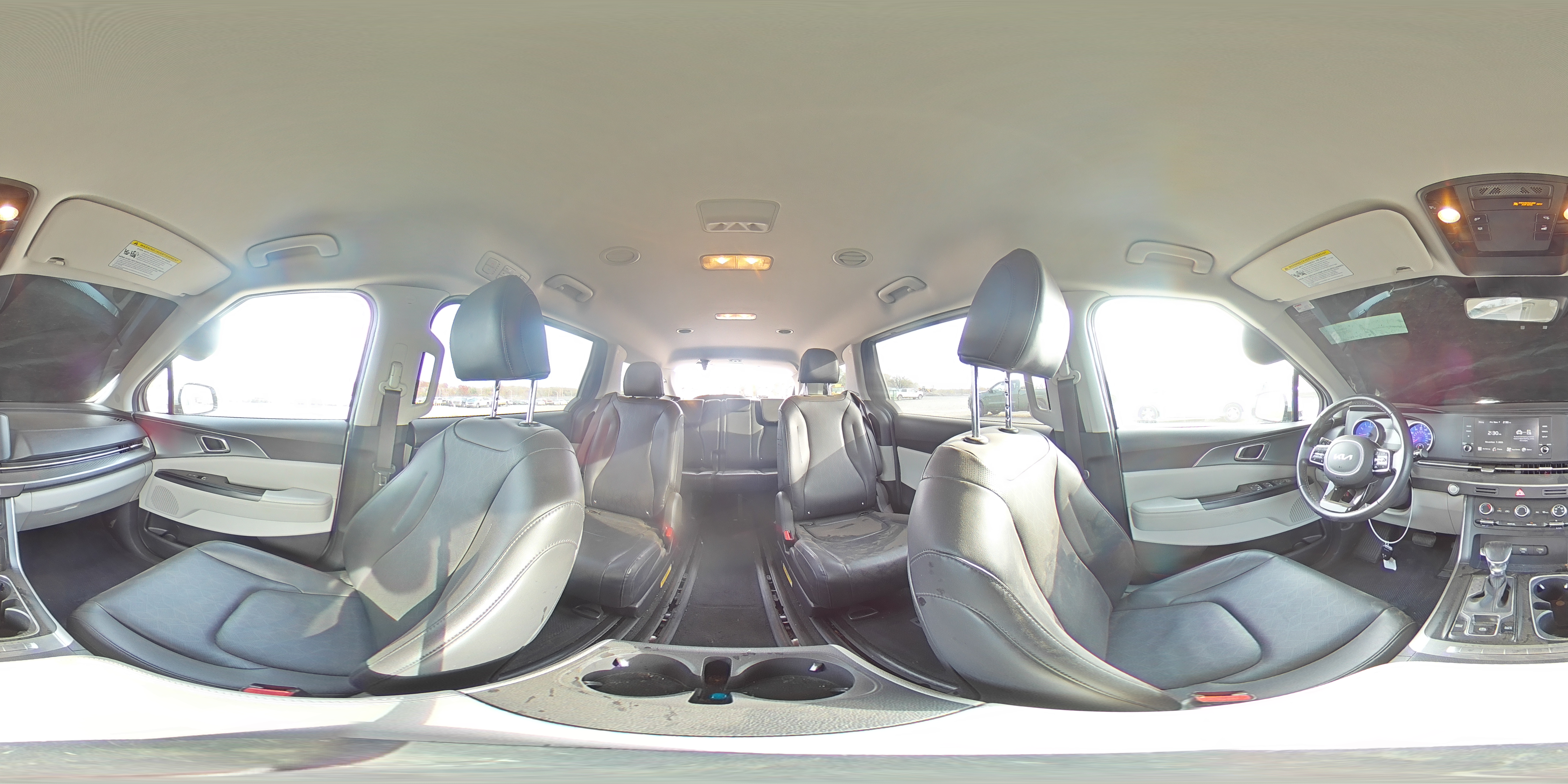 2022 Kia Carnival Lx VIN: KNDNB4H31N6110341 Lot: 92111135