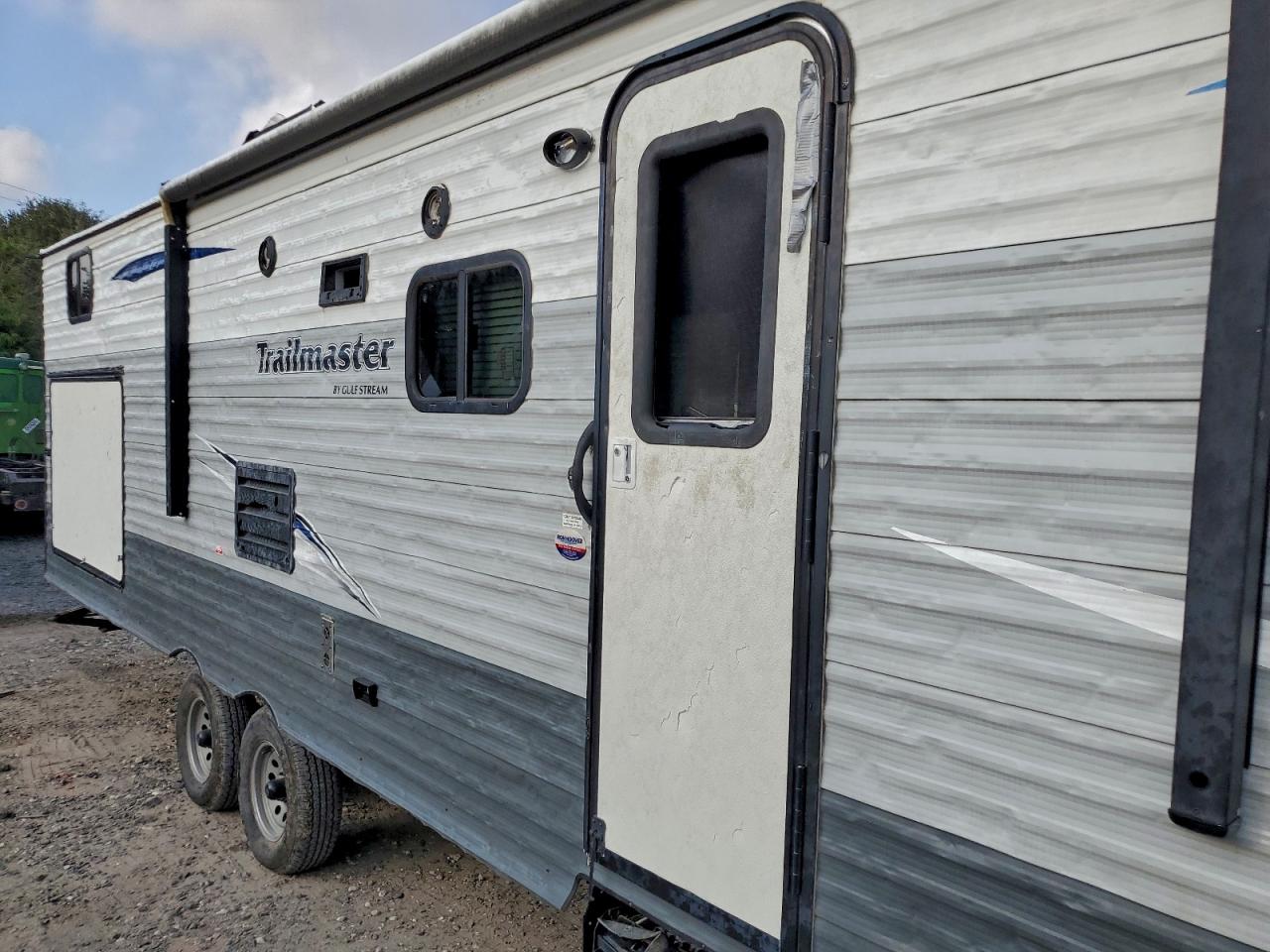 2018 Gulf Stream Trailer VIN: 1NL1GTR21J1129411 Lot: 92990455