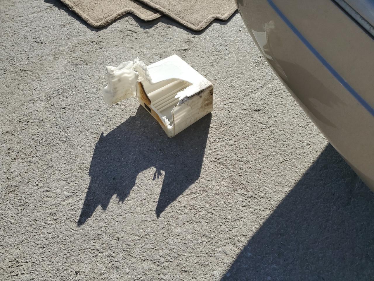 2004 Toyota Avalon Xl VIN: 4T1BF28B04U360503 Lot: 85434385